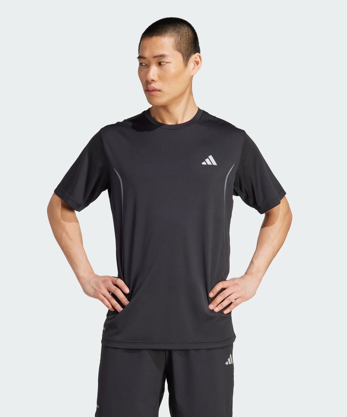 아디다스(ADIDAS) 테크 어패럴 티셔츠 JZ8488