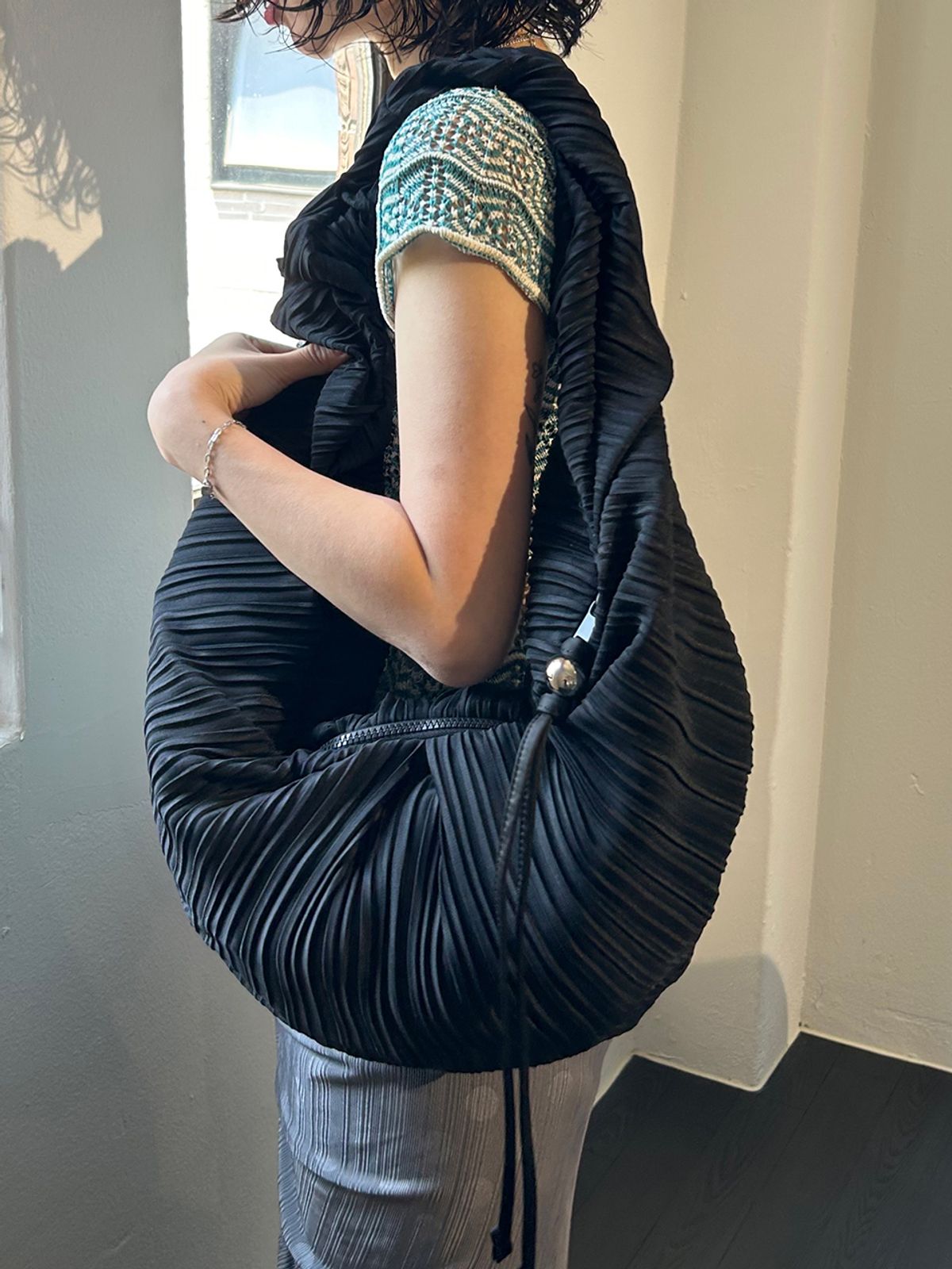 던팩토리(DAWN FACTORY) LUVITS BAG LARGE BLACK 러비츠백 라지 블랙