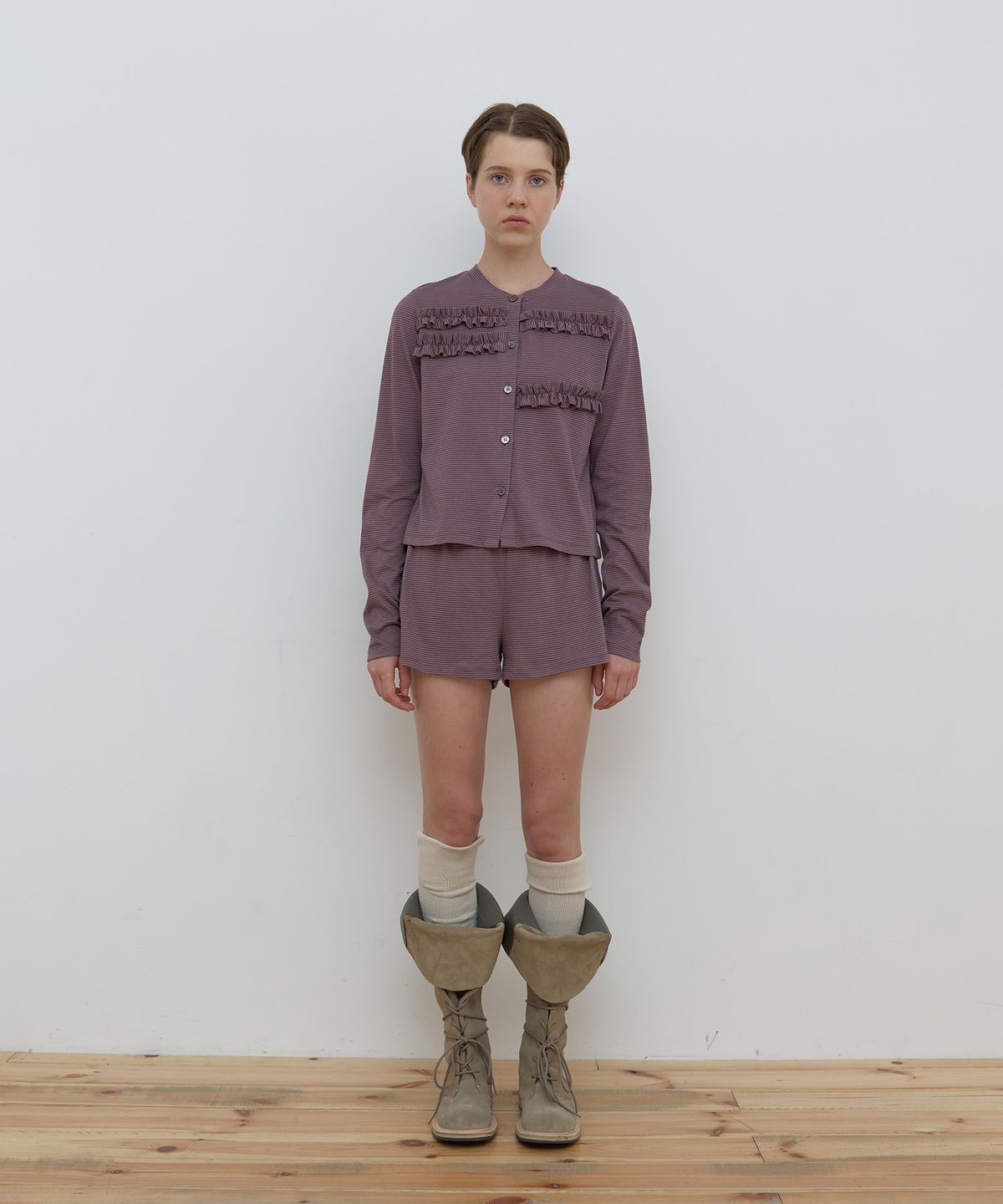 마조네(MA JOURNÉE) STRIPE TRUNK SHORTS_GREY