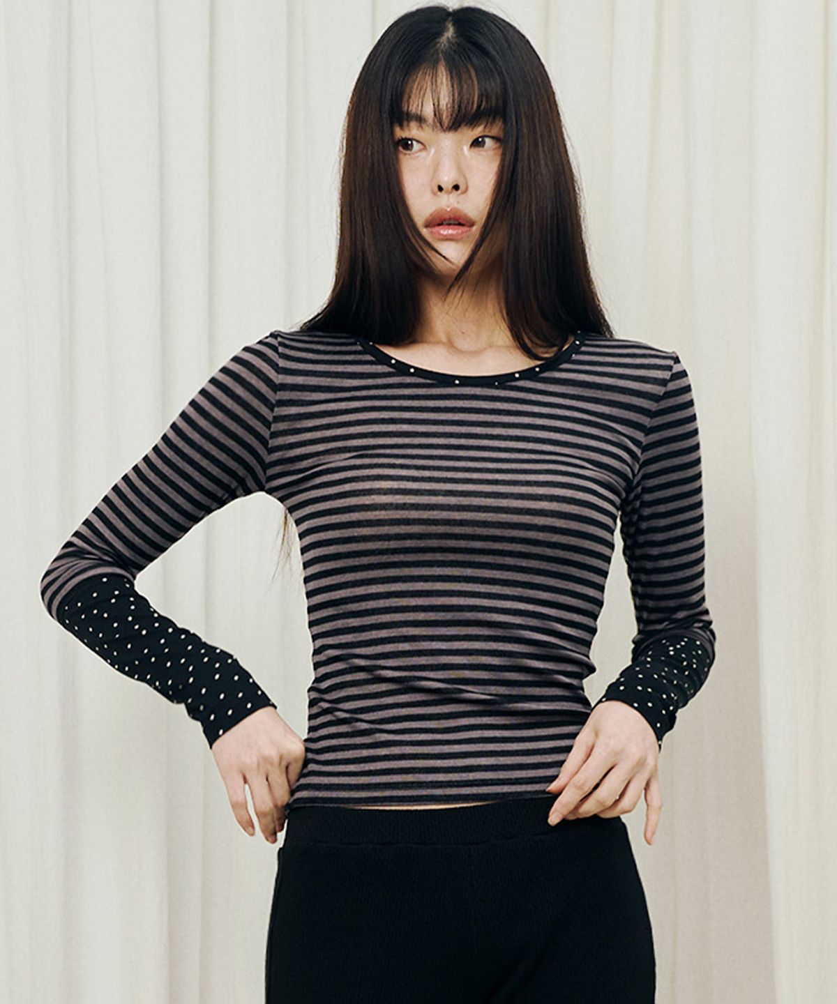 미헤브(MIHEV) 레이어드 스트라이프 롱슬리브