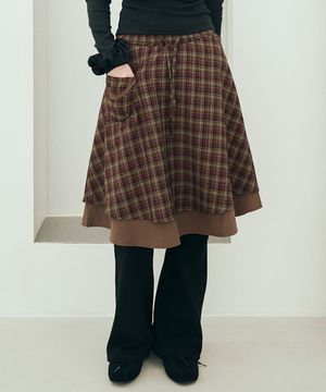 체크 포켓 미디 스커트 버건디 브라운