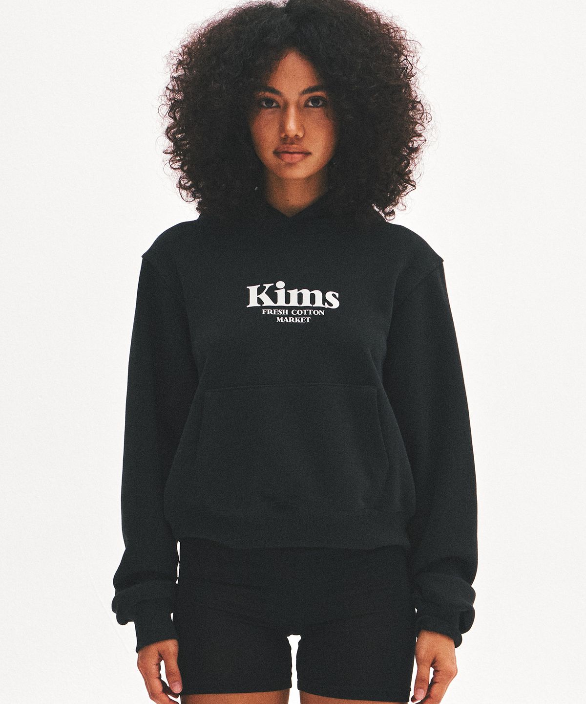 킴스 프레시 코튼 마켓(KIMS FRESH COTTON MARKET) (Unisex) Kims Bam Logo Hoodie Black