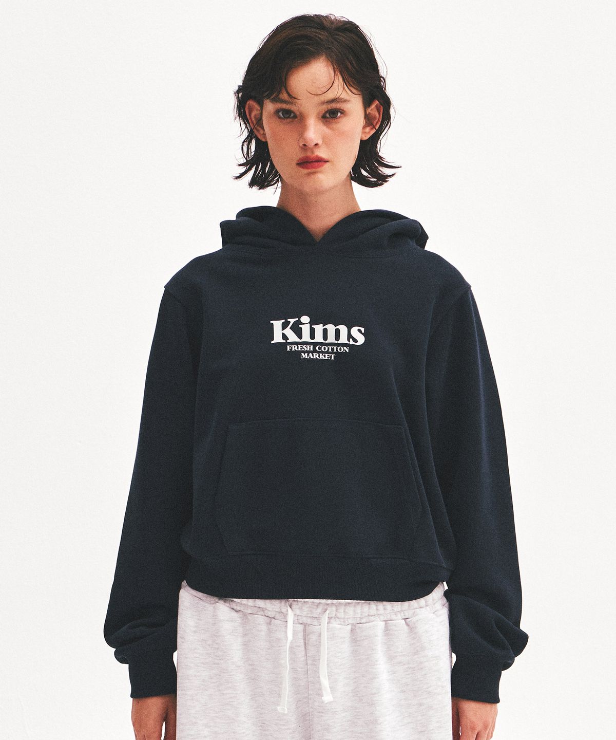 킴스 프레시 코튼 마켓(KIMS FRESH COTTON MARKET) (Unisex) Kims Bam Logo Hoodie Navy