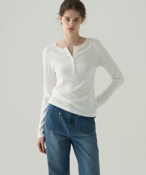 웨일 헨리넥 롱 슬리브 티셔츠 [WHITE]