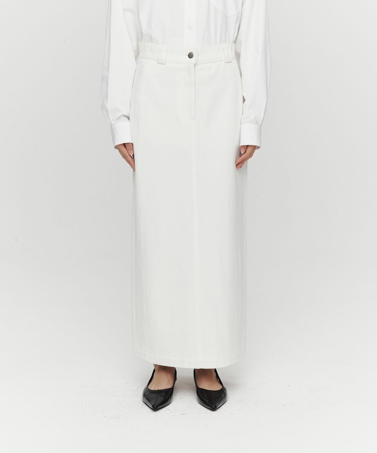 호이테(HEUTE) REFINED STRAIGHT TWILL SKIRT (OFF WHITE)