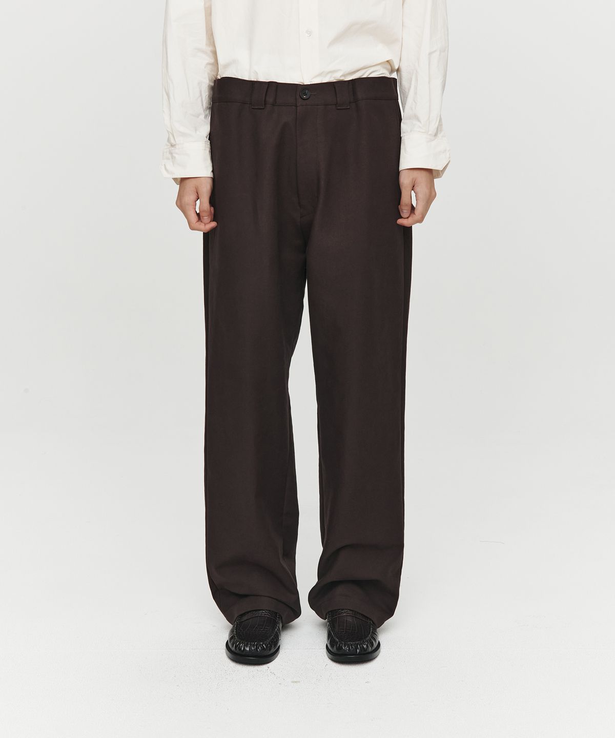 호이테(HEUTE) HEAVY COTTON BANDING PLEATED PANTS (BROWN)