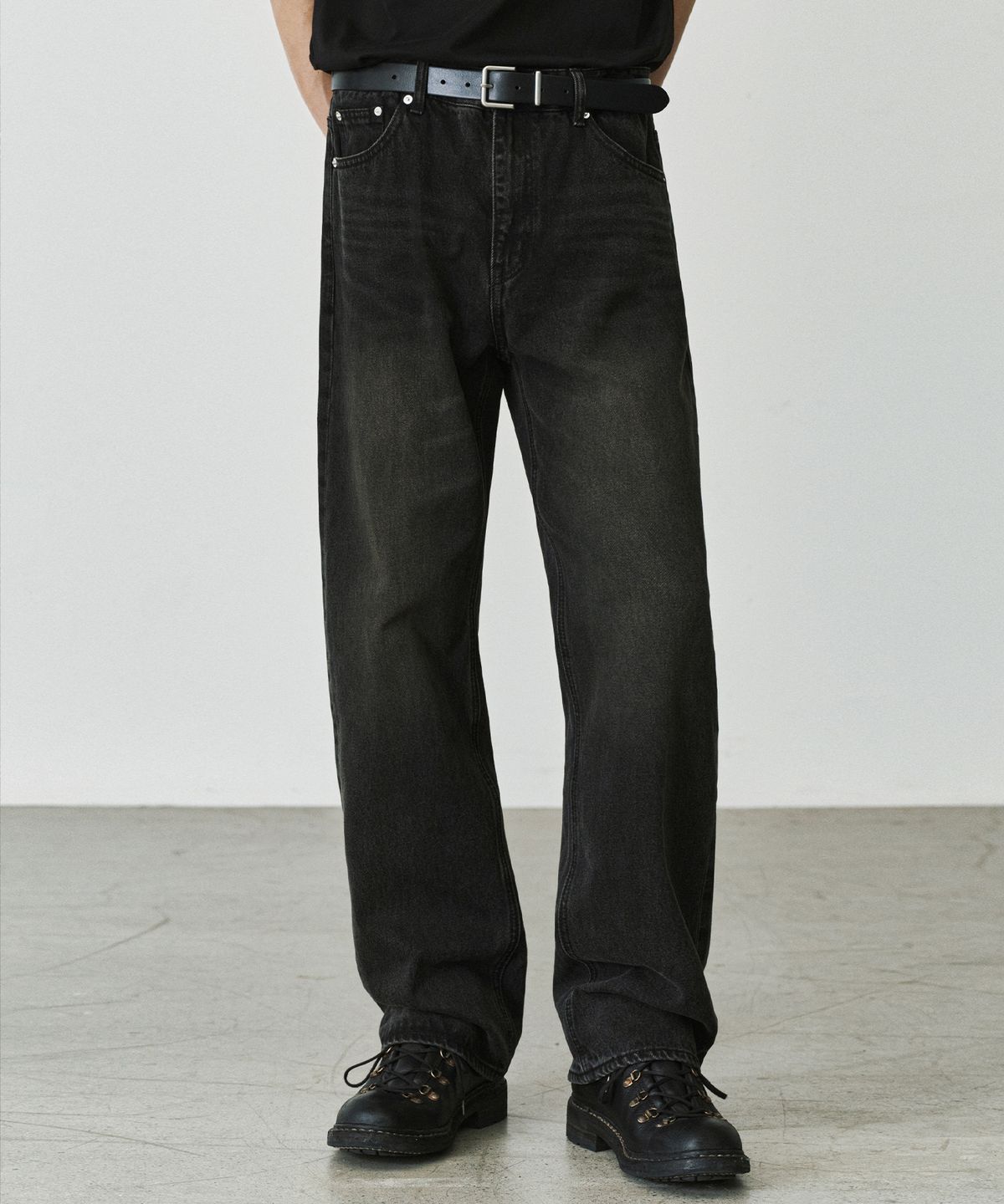 브랜디드(BRANDED) WIDE DENIM PANTS [OIL BLACK]