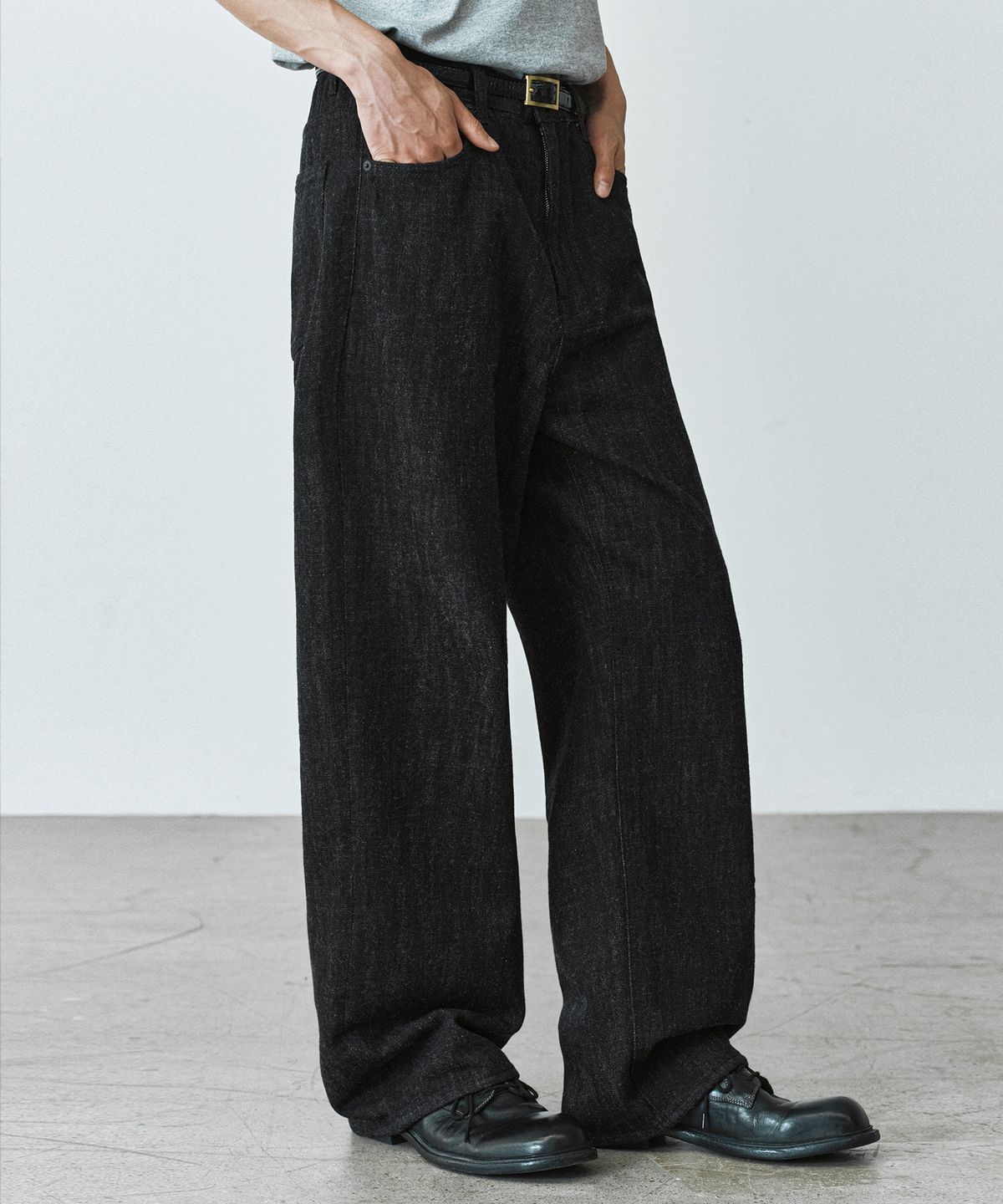 브랜디드(BRANDED) WOOL DENIM PANTS [EXTRA WIDE STRAIGHT]