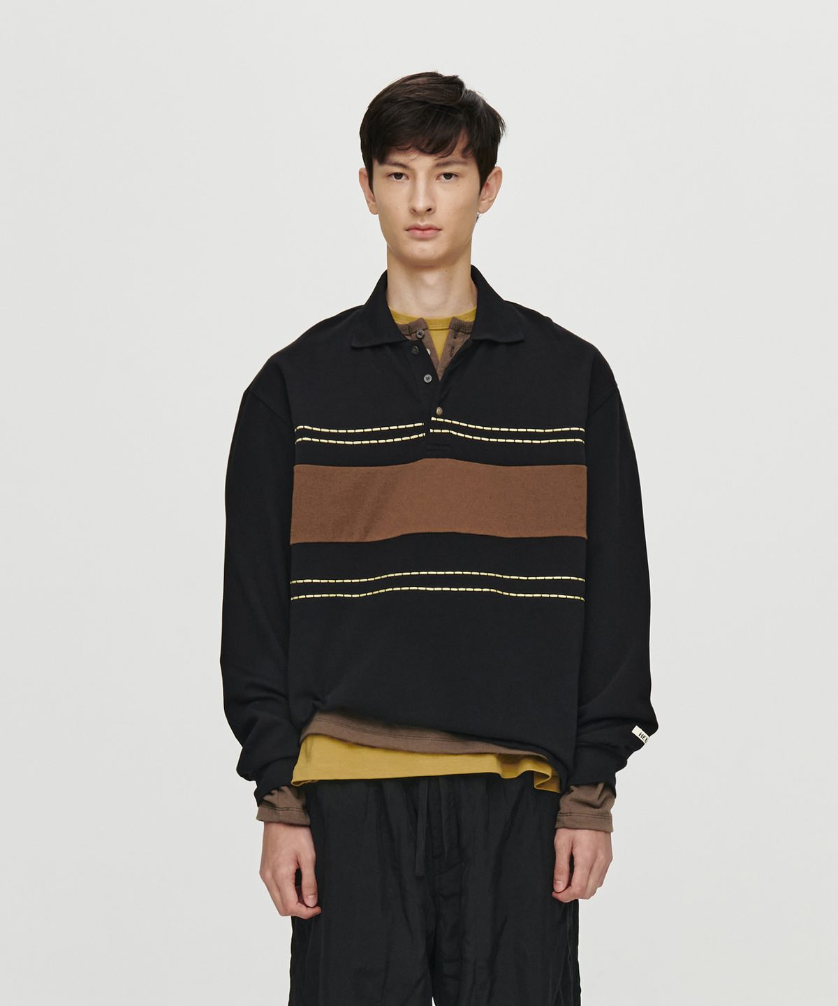 호이테(HEUTE) HET TRACK STRIPE POLO (BLACK)