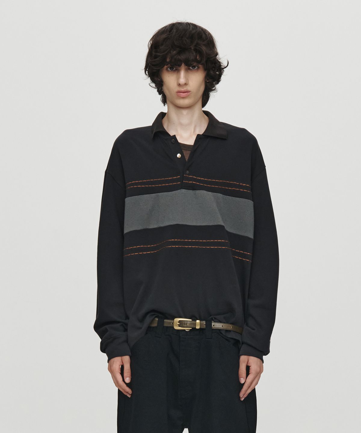 호이테(HEUTE) HET TRACK STRIPE POLO (DARK GREY)