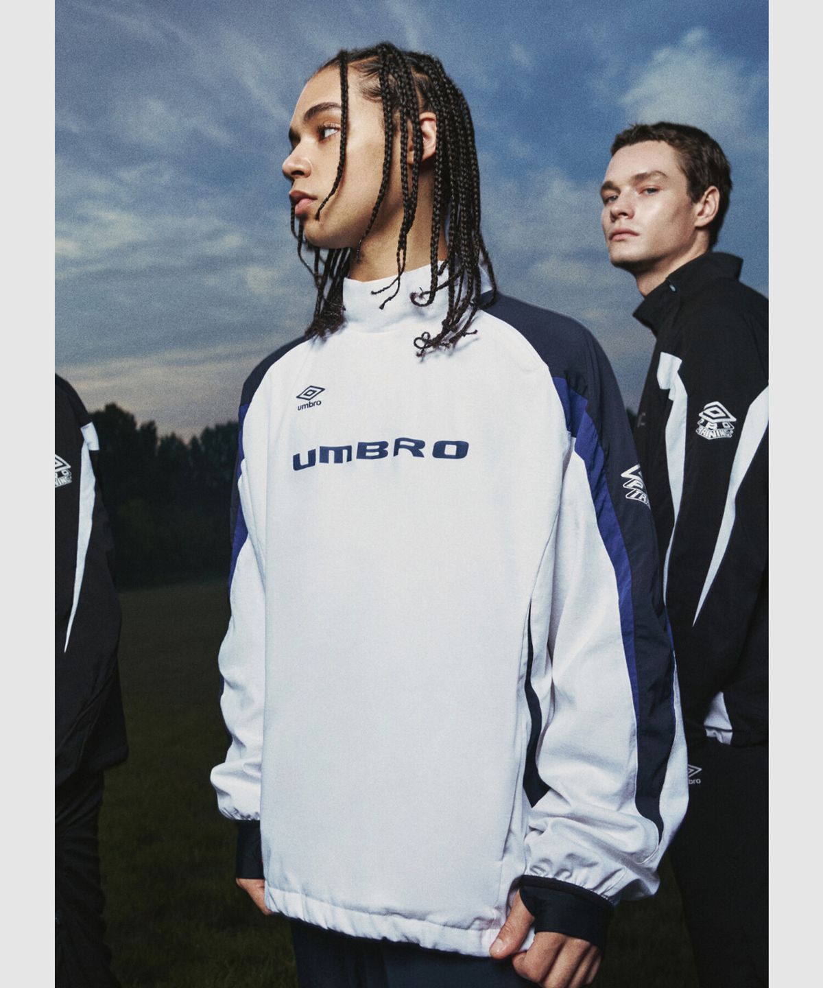 엄브로(UMBRO) PTR 하이넥 OCTA 피스테 화이트(UQ421SWTO4)