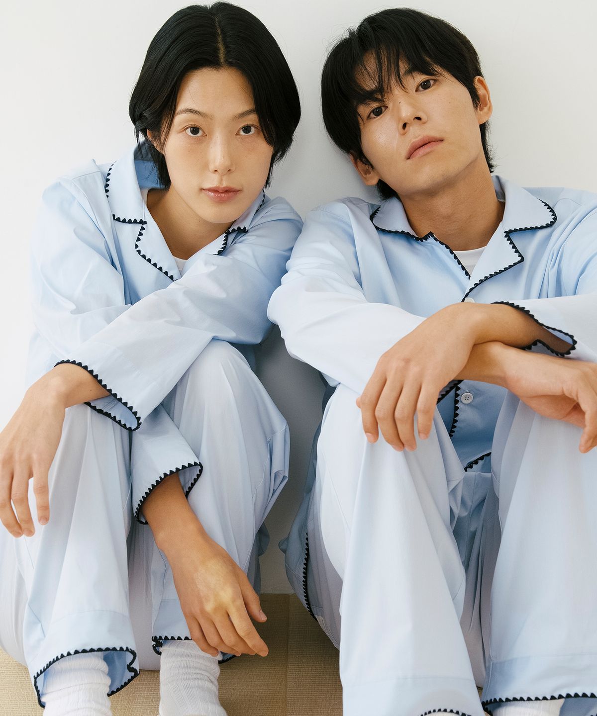 고유(KOYU) 모노 라운지 셋업 스카이블루 (Needle Stich)