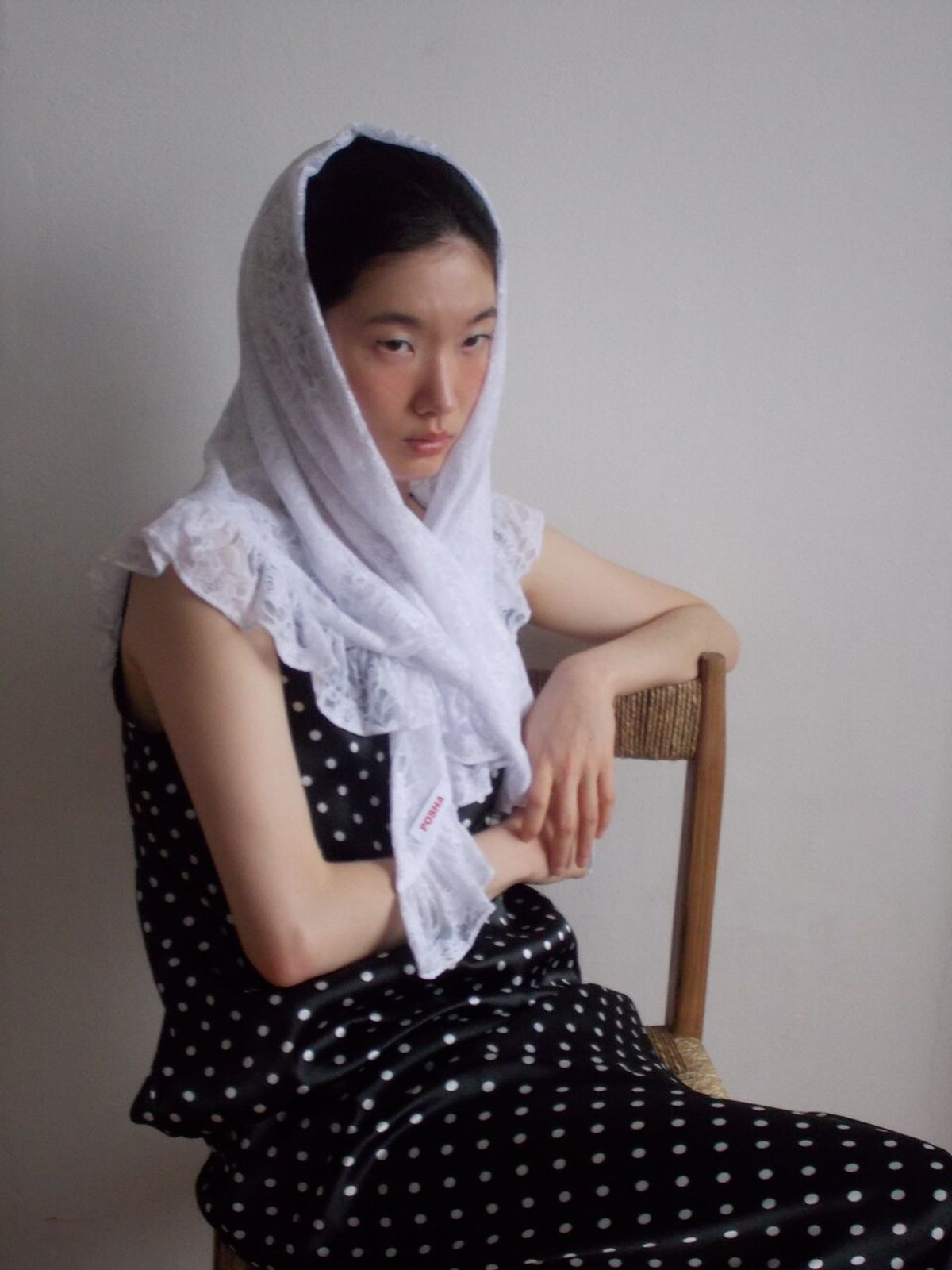 포샤(POSHA) 프릴 져지 스카프 화이트