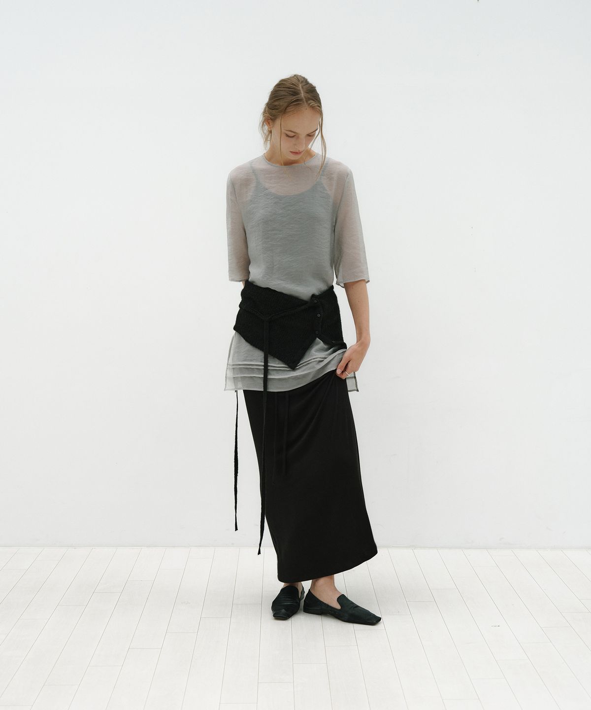 로우타이드(LOW TIDE) HALF SLEEVE SHEER DRESS [GREY]