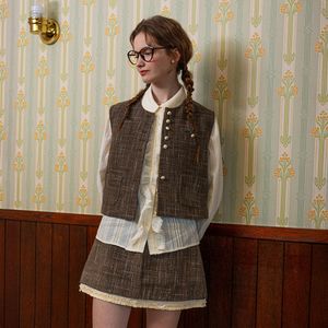 DD_Brown pattern vest