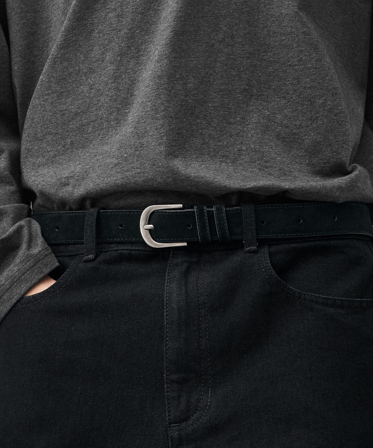 드로우핏(DRAW FIT) 카우 스터드 스웨이드 레더 벨트 [BLACK]
