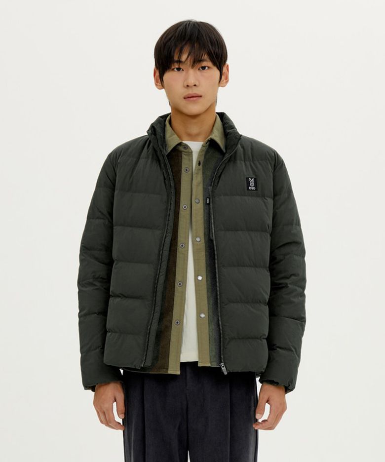 코나 라이트 D7 스탠넥 다운 자켓 (KHAKI)