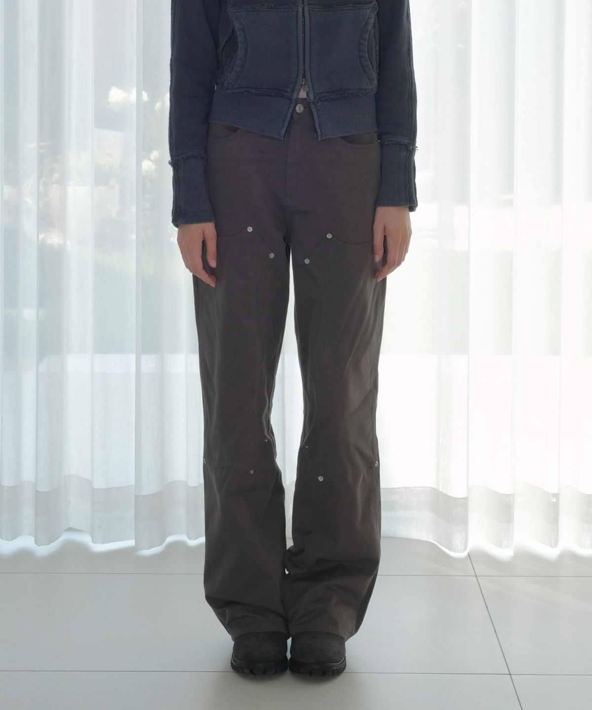 오디너리 홀리데이(ORDINARY HOLIDAY) COTTON DOUBLE KNEE WIDE PANTS [CHARCOAL]