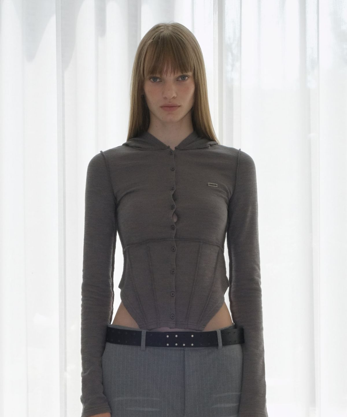 오디너리 홀리데이(ORDINARY HOLIDAY) SLIM CORSET HOOD CARDIGAN [GRAY]