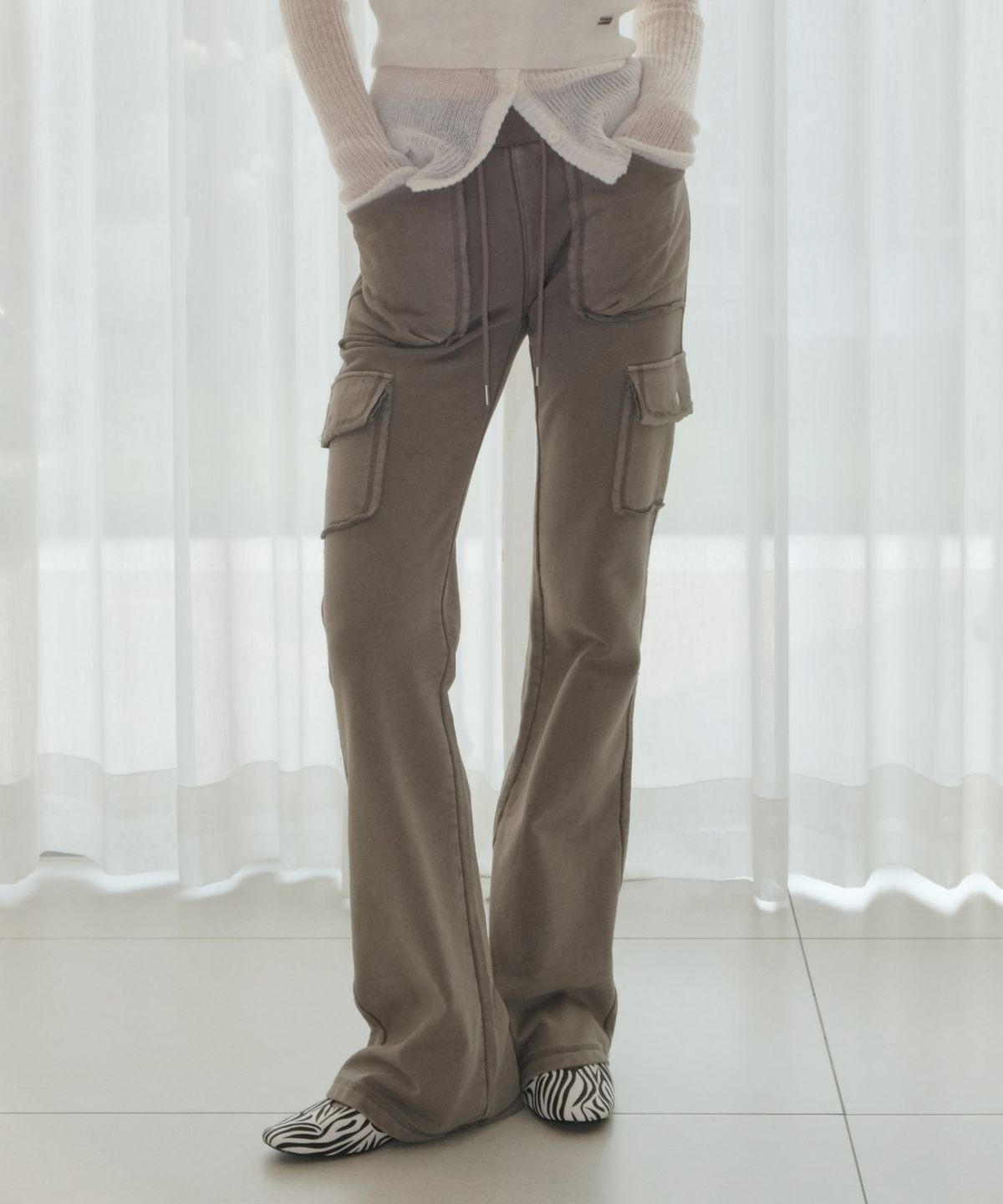 오디너리 홀리데이(ORDINARY HOLIDAY) PIGMENT JERSEY BOOTCUT PANTS [GRAY]