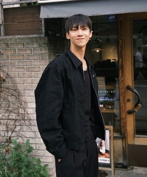 [데일리룸X알리스] 페이디드 그레인 코튼 블루종 자켓 [빈티지블랙]