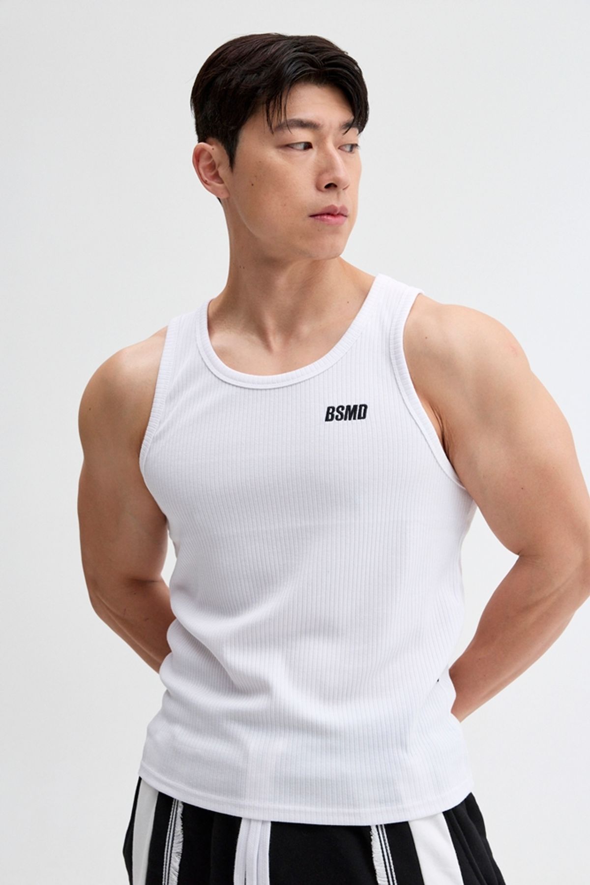 비스트모드(BSMD) 머슬핏 고탄력 골지 헬스 나시 슬리브리스