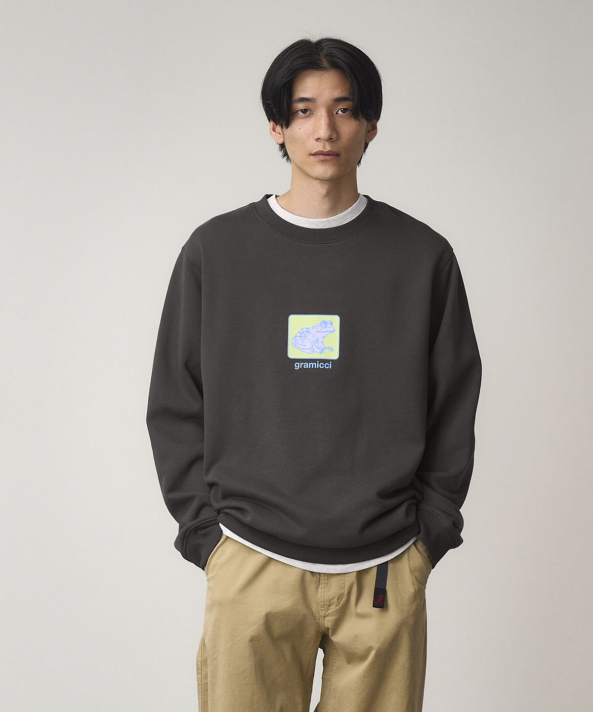 그라미치(GRAMICCI) TOAD 스웨트 맨투맨 Deep Brown