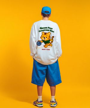 OHPxAIDAEVE4 b볼링치는 타이거 크루넥 긴팔티셔츠