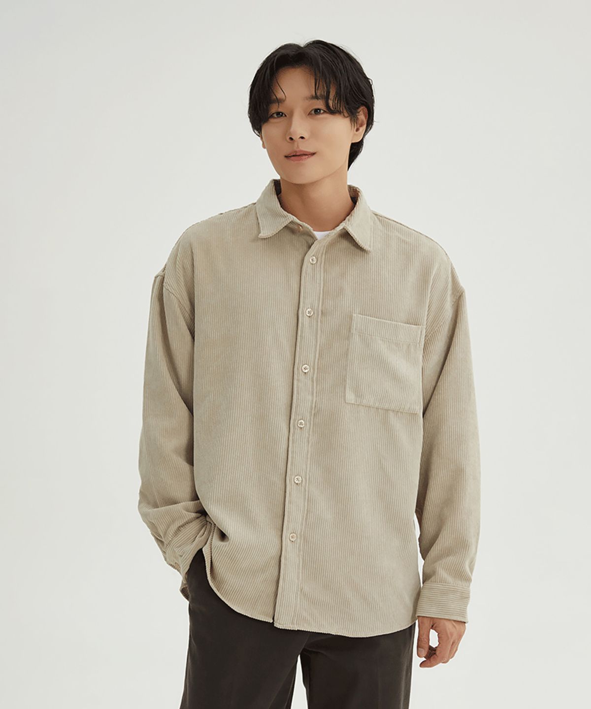 스파오(SPAO) 코듀로이 오버핏 셔츠_SPYWF4TM02