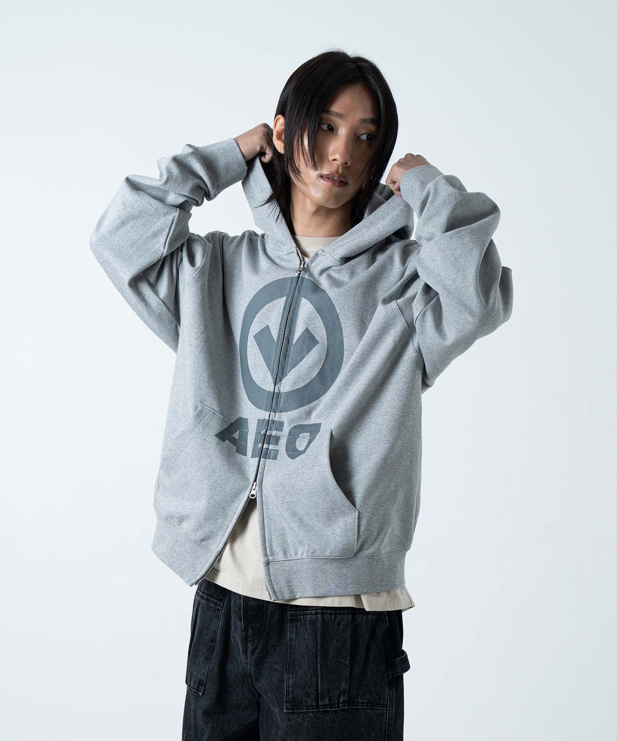 올아이즈다운(ALL EYES DOWN) ARROW HOOD ZIP UP (8% MELANGE)