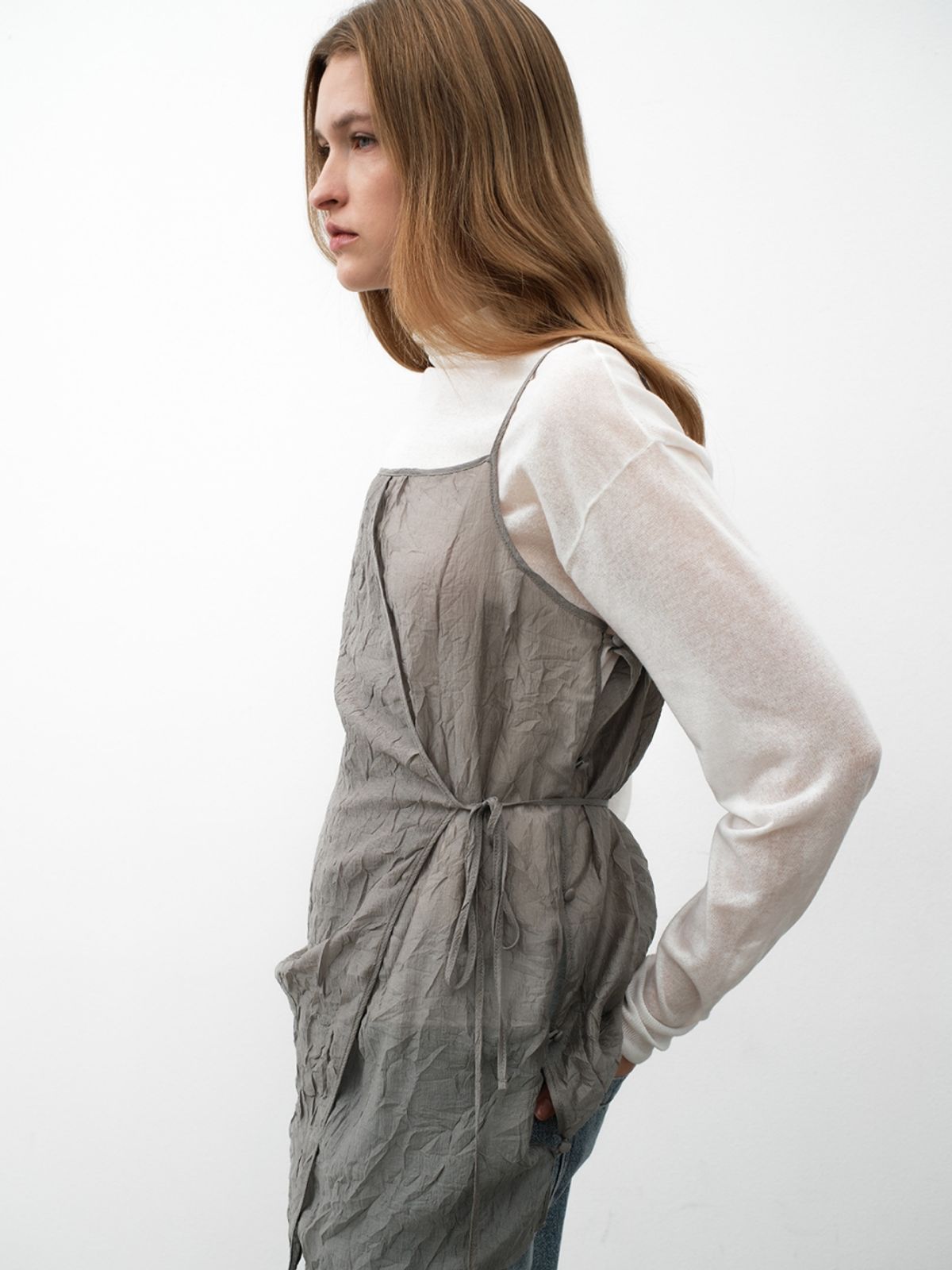 아틀리에 나인(ATELIER NAIN) WRAP LAYERED SLEEVELESS BLOUSE(BL-4362)