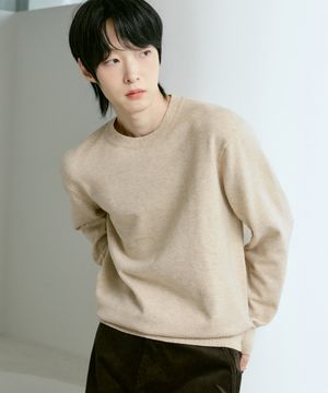 남녀공용 말랑니트 라운드넥 [라이트 베이지]_ZZ4SW070