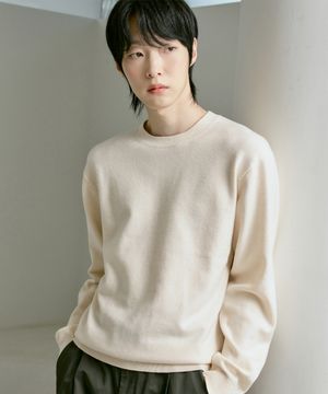 남녀공용 말랑니트 라운드넥 [크림]_ZZ4SW070