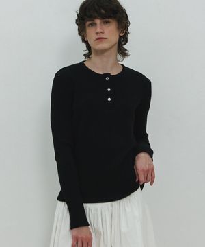 MJ Henley Neck Ribbed T-shirt / Black
