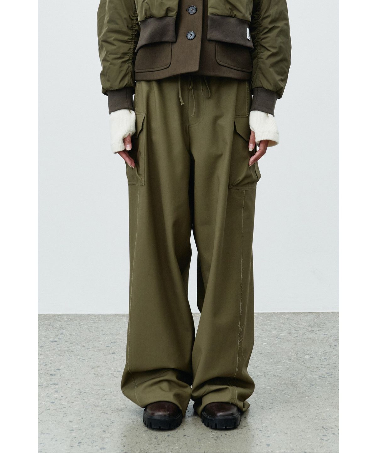 래코드(RECODE) Raw Edge Wide Trousers RQPAW25529KHX