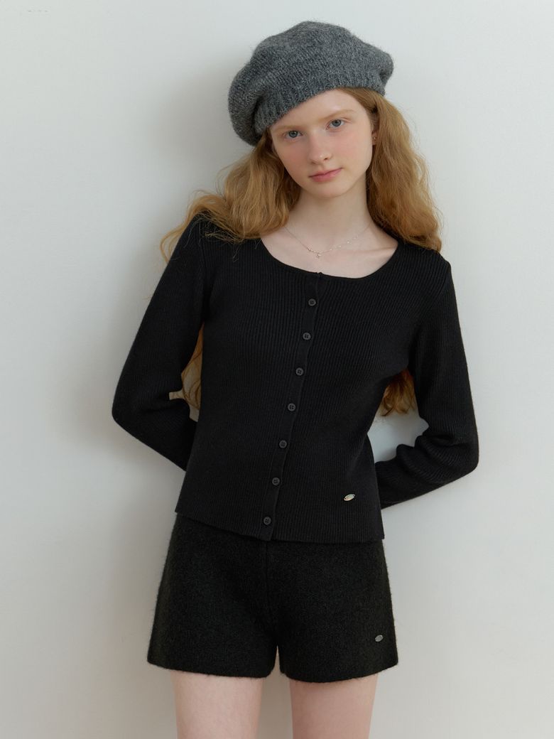 Loe wool cardigan (black)