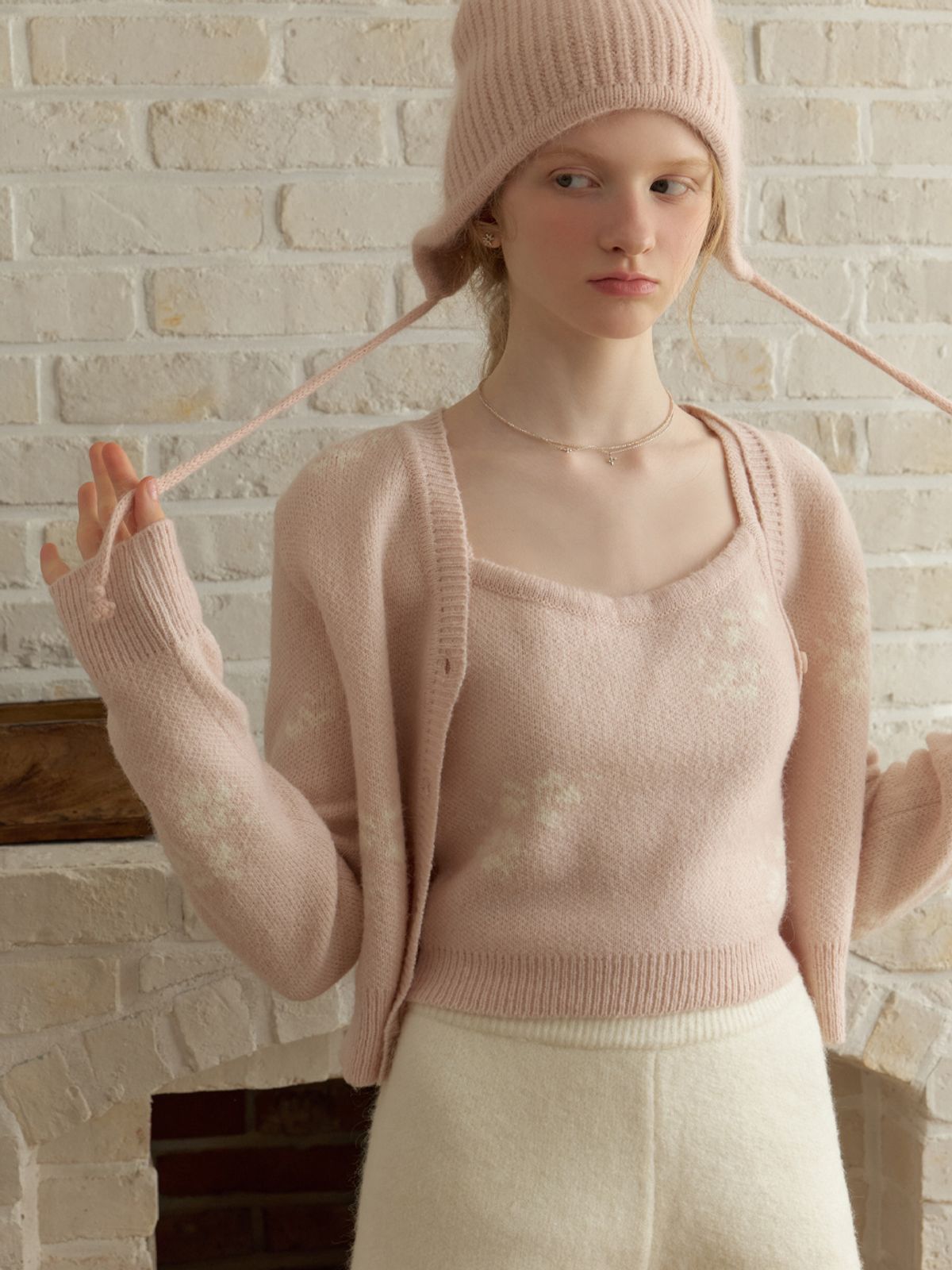 리엘(RE L) Mae flower cardigan (pink)
