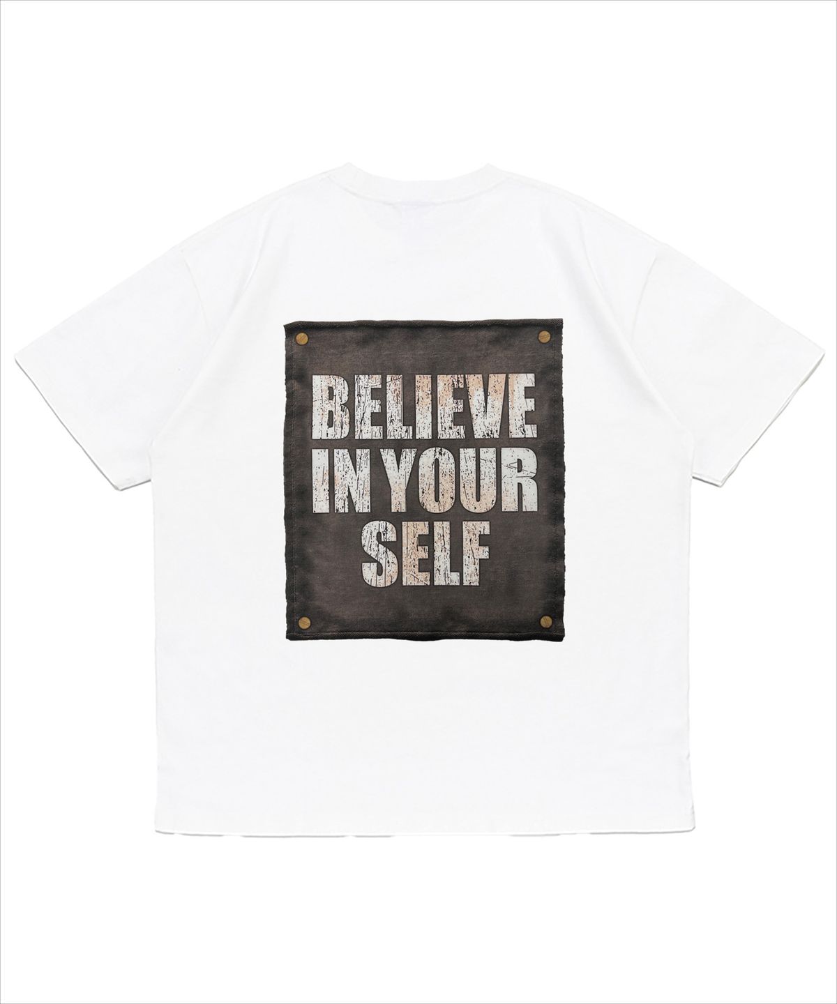 커버라이즈(COVERIZE) BELIEVE IN YOURSELF 패치 그래픽  티셔츠 (WHITE)