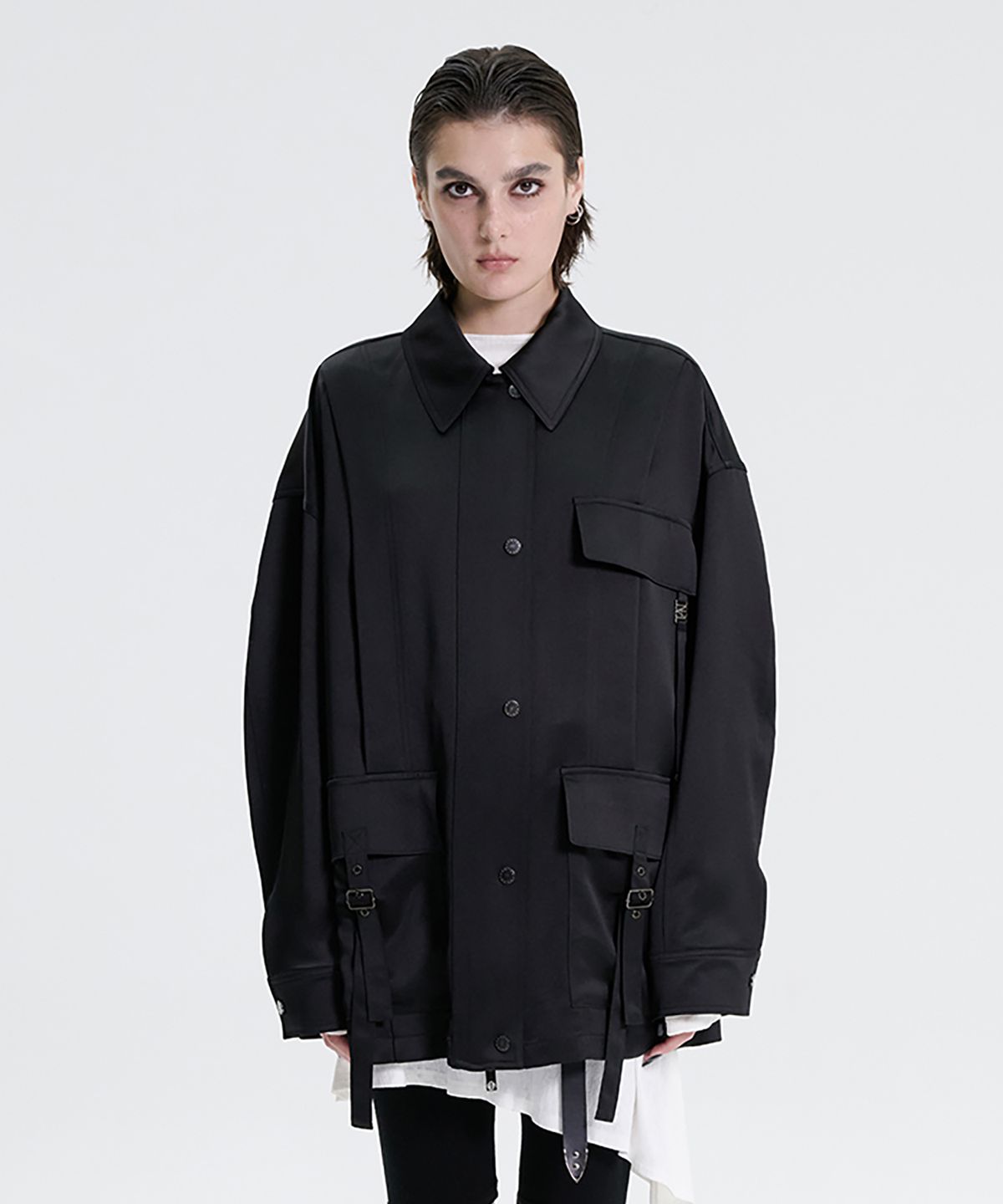 트리밍버드(TREEMINGBIRD) Glossy Satin Strap Jacket [ Black ]