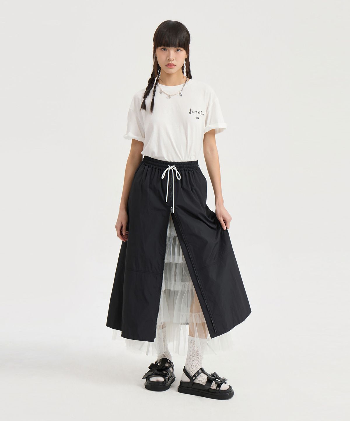 럭키슈에뜨(LUCKY CHOUETTE) Front Zipper A Line Banding Long Skirt (black) LFKAM25430BKX
