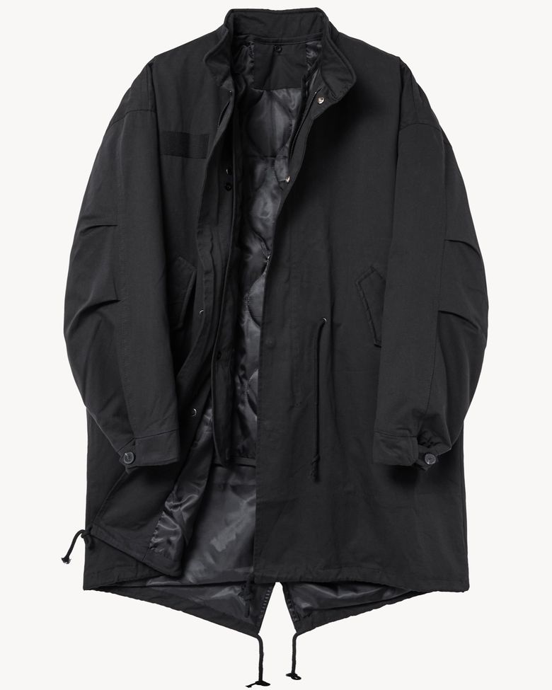 피쉬테일 패딩 파카 (BLACK)