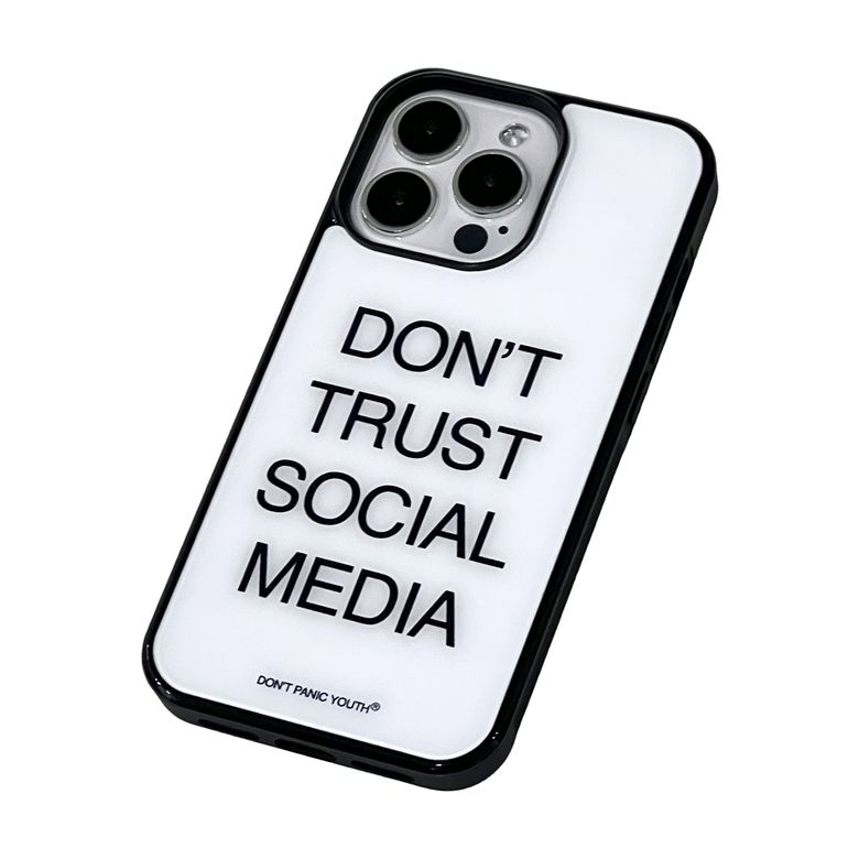 Message01_WH (Glass / Magsafe)