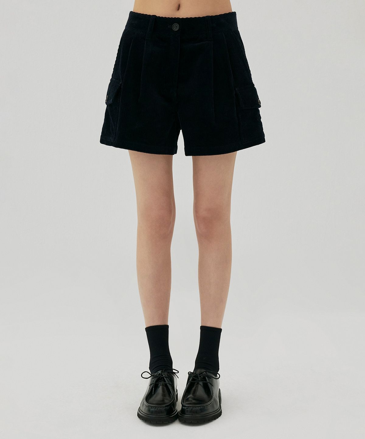 클로브(CLOVE) [25FW clove] Corduroy Pocket Shorts (Navy)