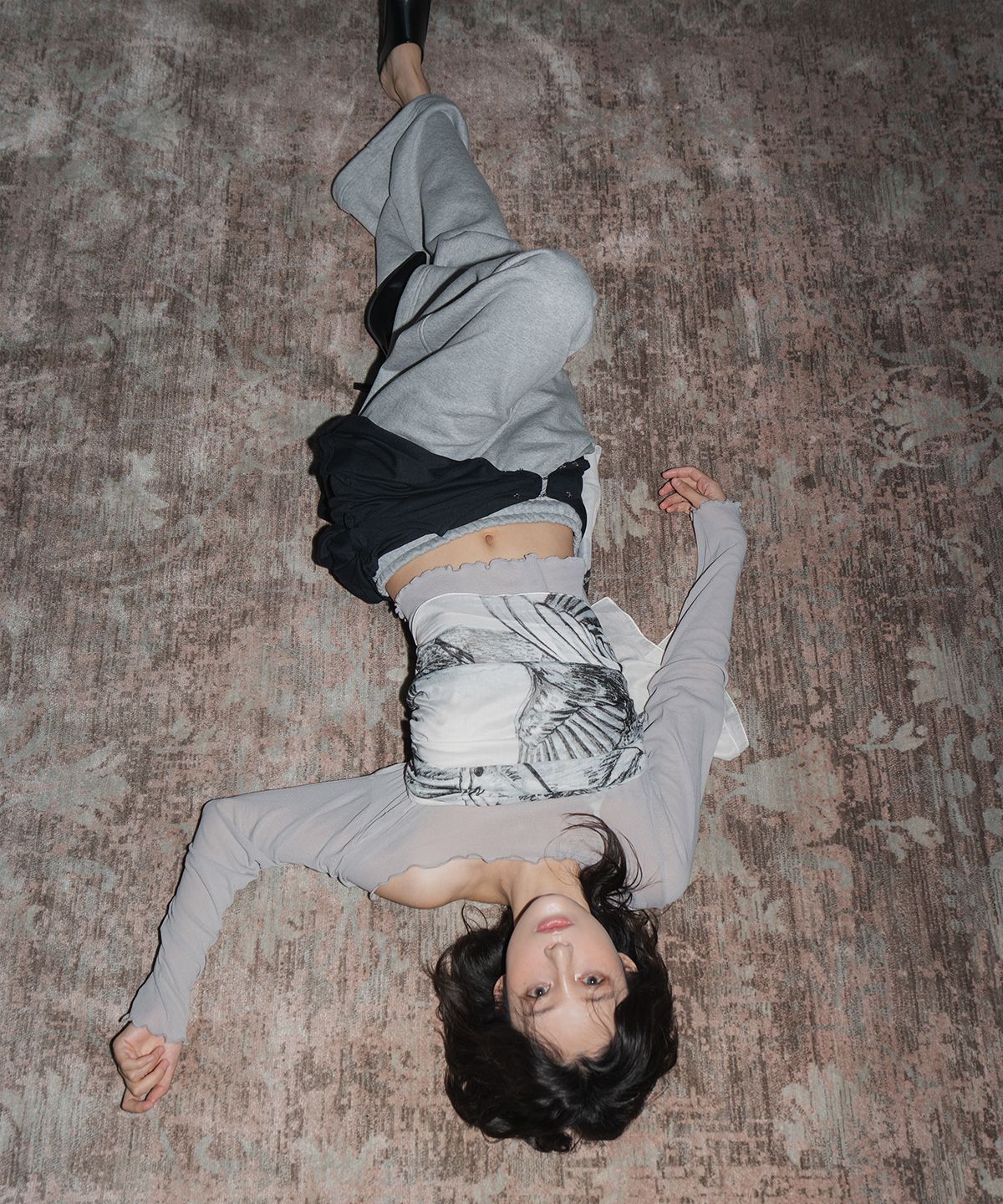 모산(MOSAN) LOGO WIDE SWEAT PANTS (MELANGE GRAY)