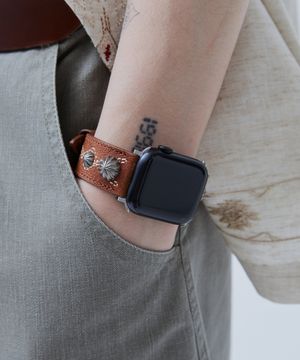 Concho Leather AppleWatch Strap (40/44mm) Brown