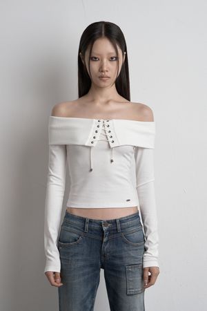 EYELET OFF SHOULDER TOP IVORY