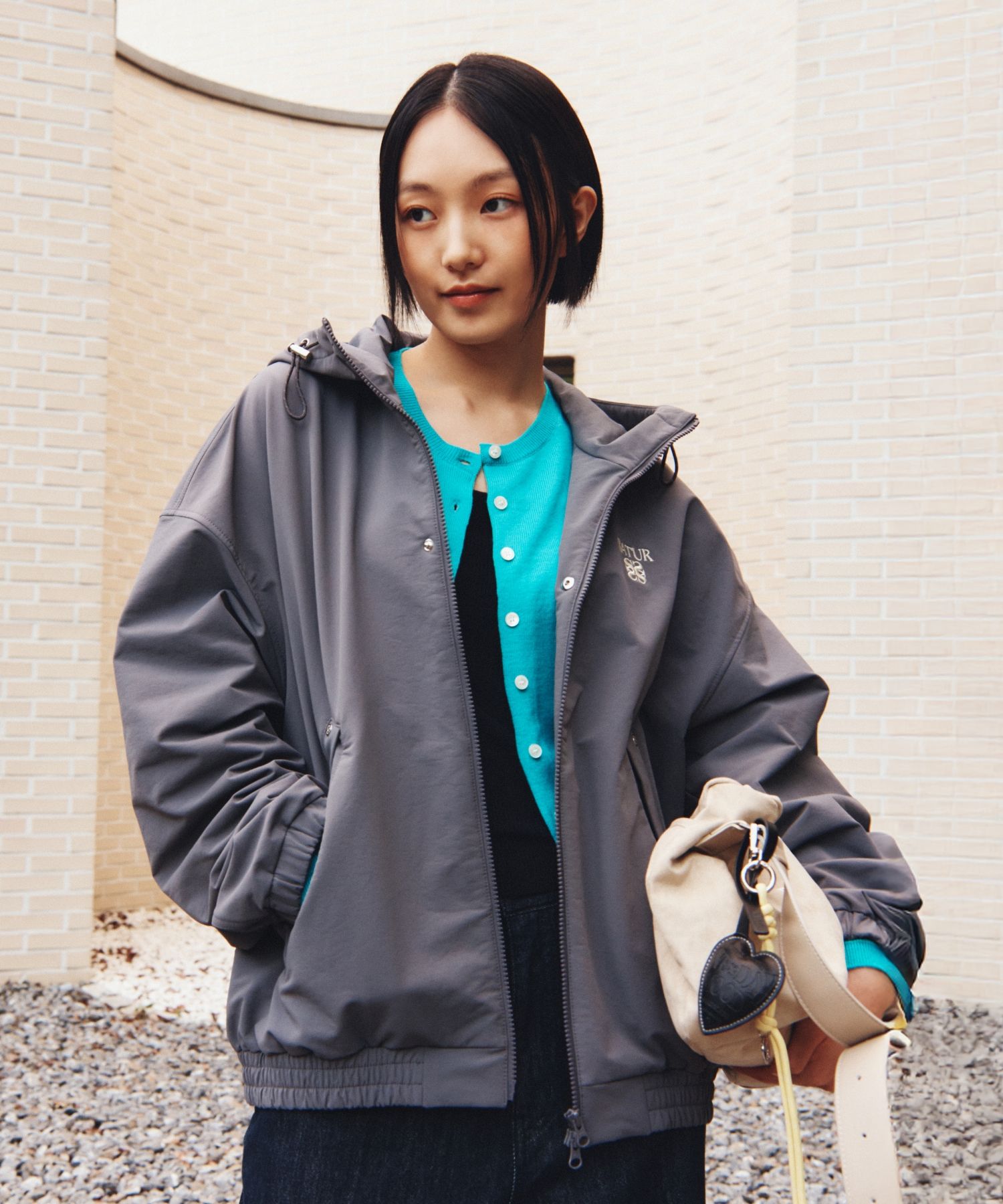 MUSINSA公式 | SATUR テオ ナイロンフリース フードジャケット チャコール