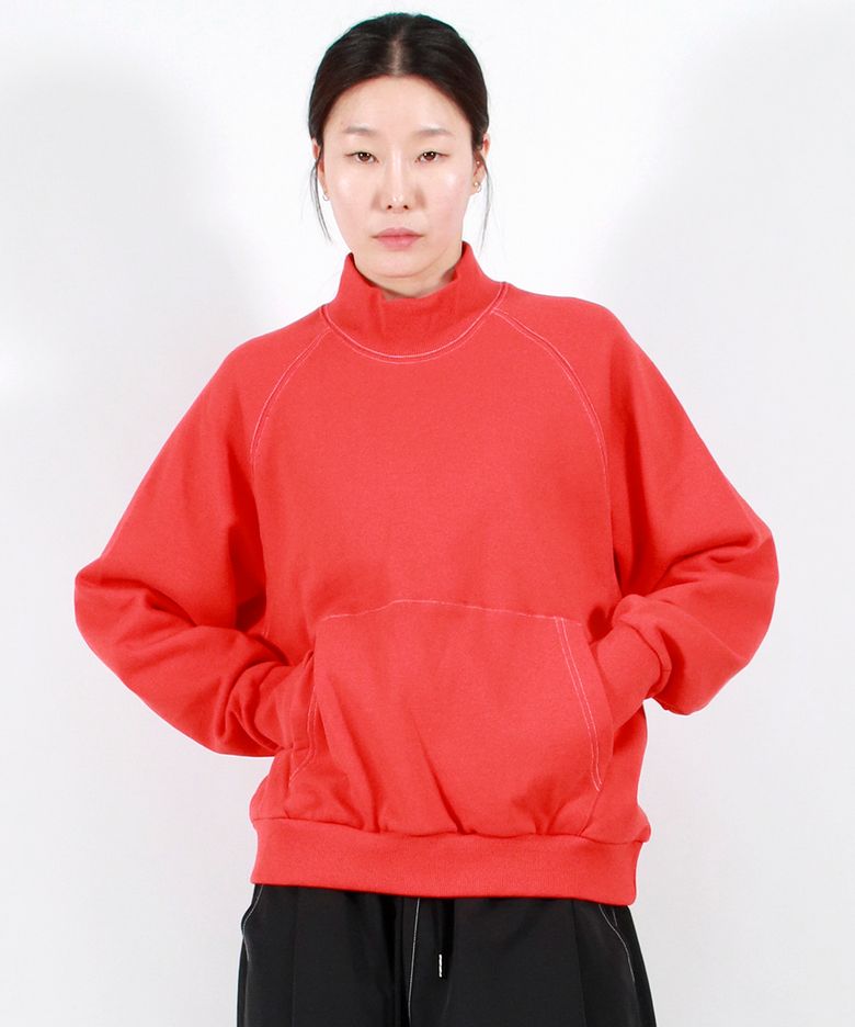 HIGH-NECK MEDIUM-FIT STITCH RAGLAN SWEATSHIRT -  Red