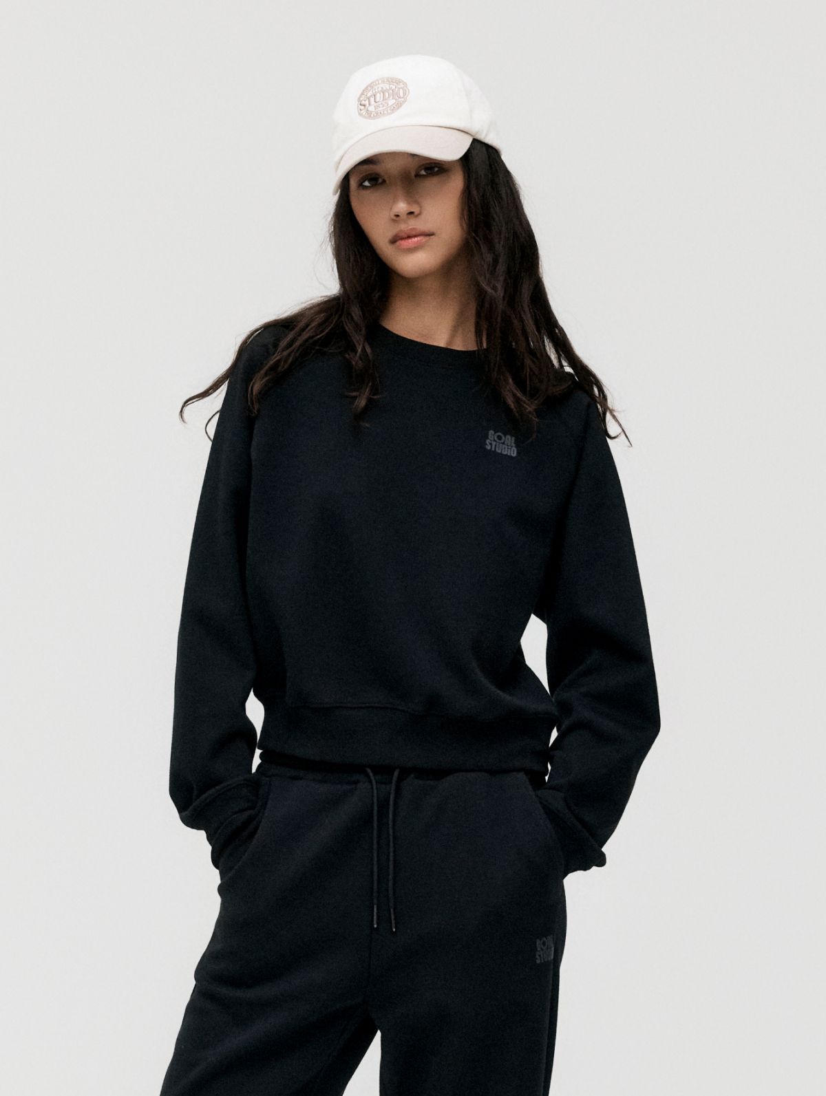 골스튜디오(GOALSTUDIO) WS ACTIVE SWEAT-BLACK