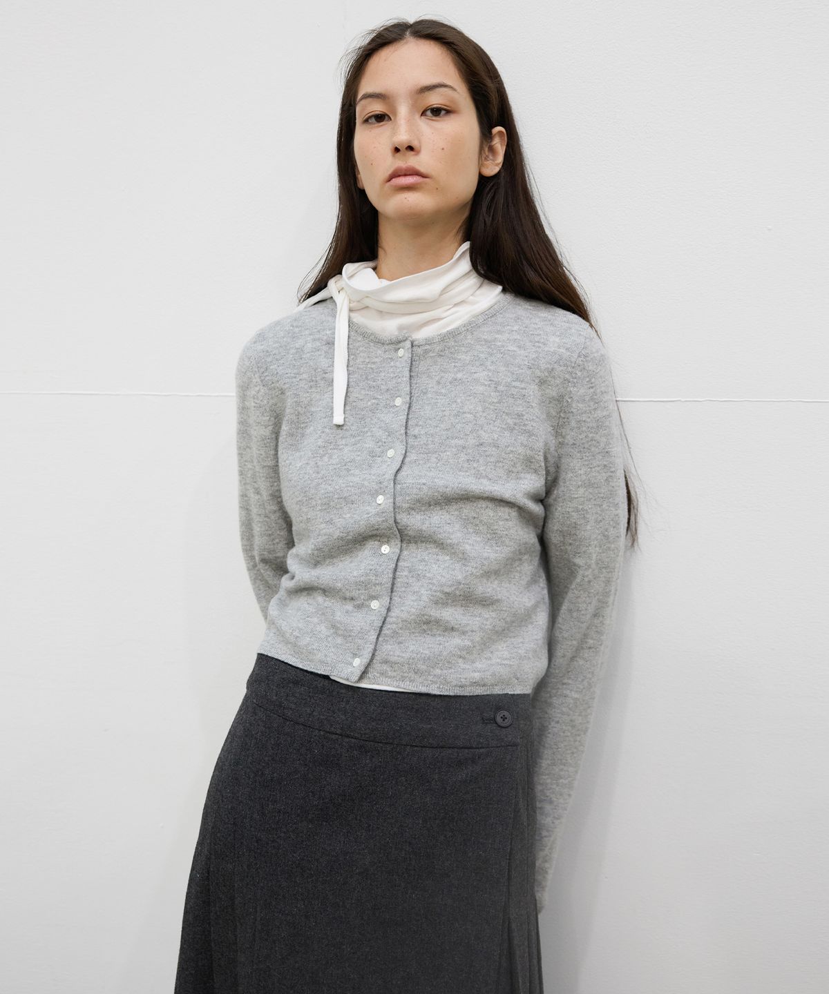 르바(LEVAR) Classic Wool Knit Cardigan - Melange grey